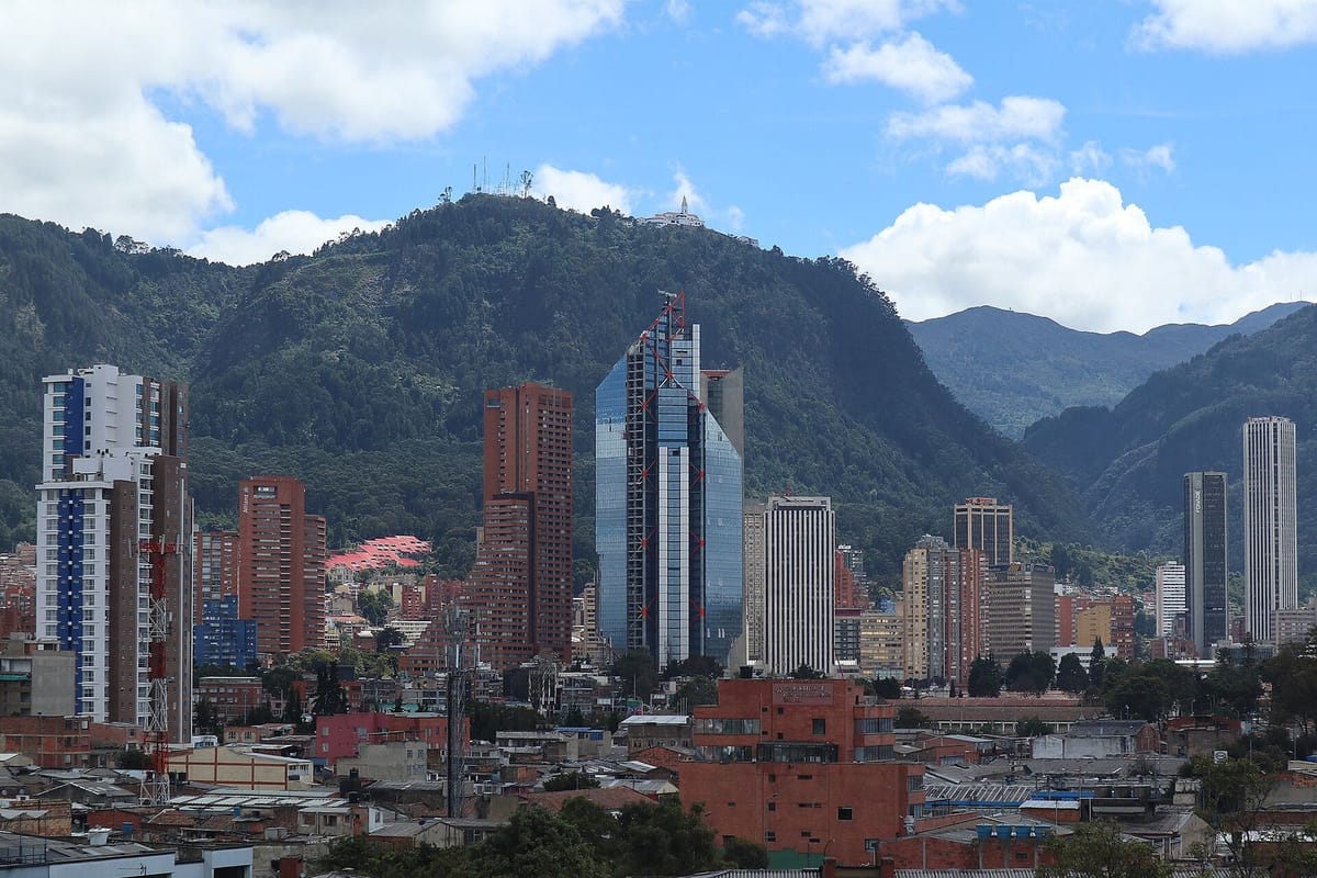 Pusat kota Bogotá dilihat dari ketinggian Monserrate