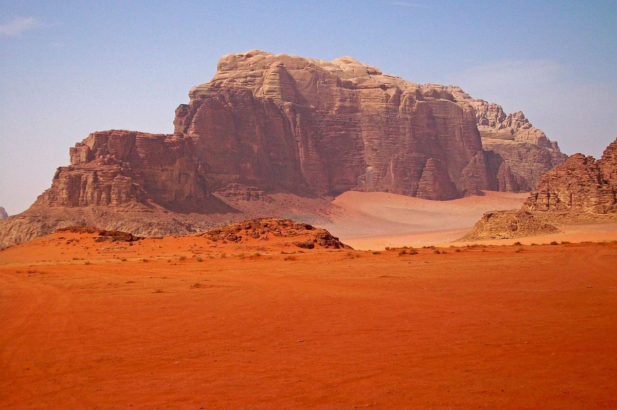 Batu pasir Wadi Rum