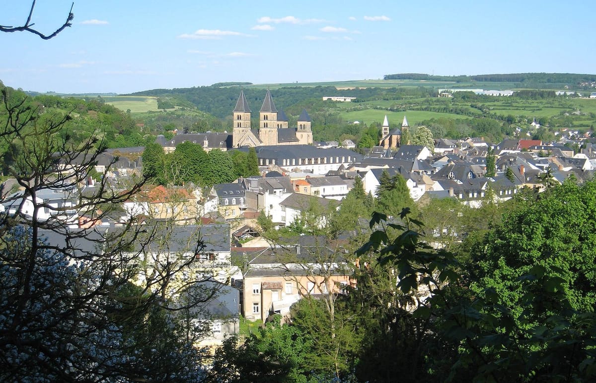 Basilika dan pasar di kota tua Echternach