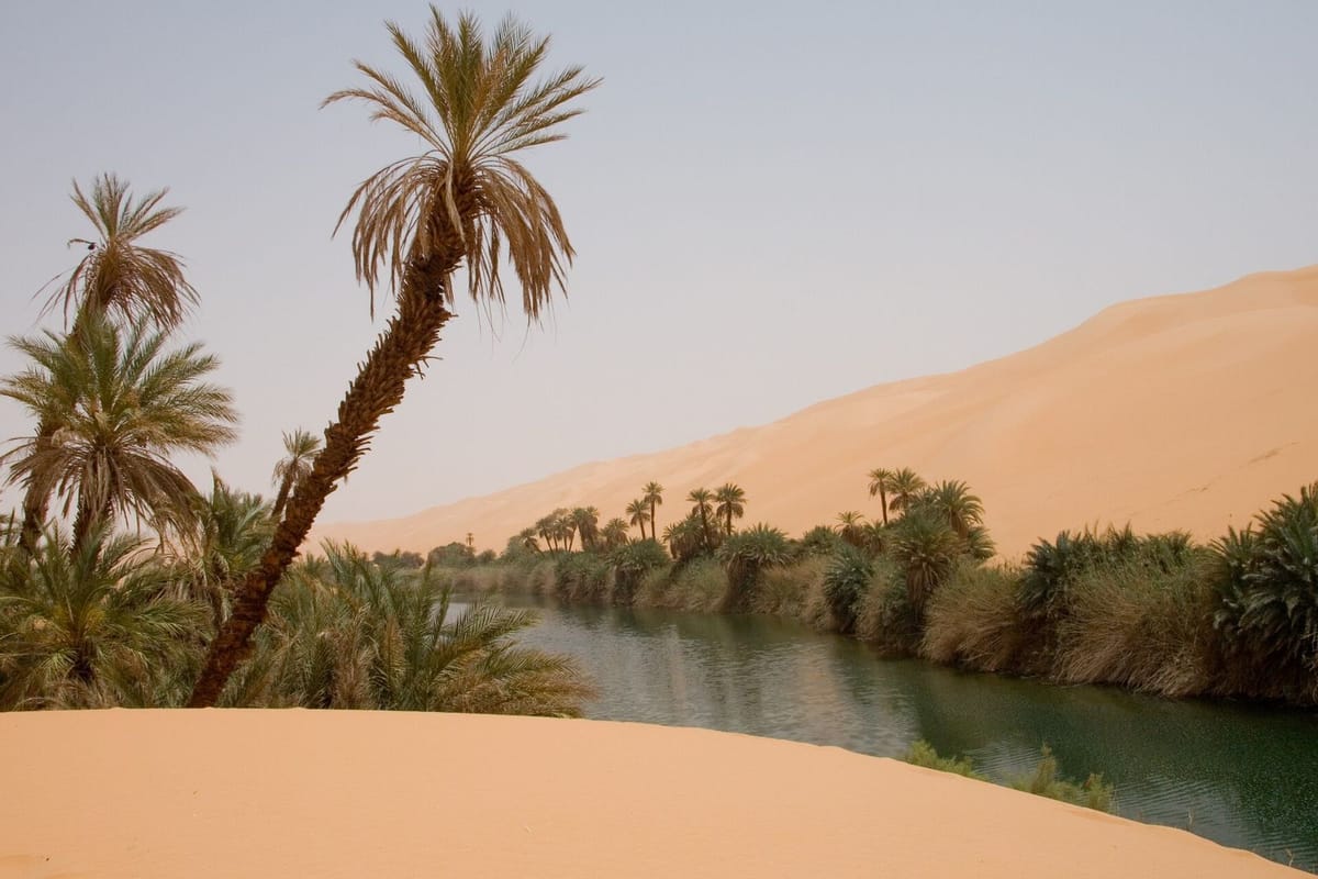 Danau Ubari di tengah gurun Sahara Libya