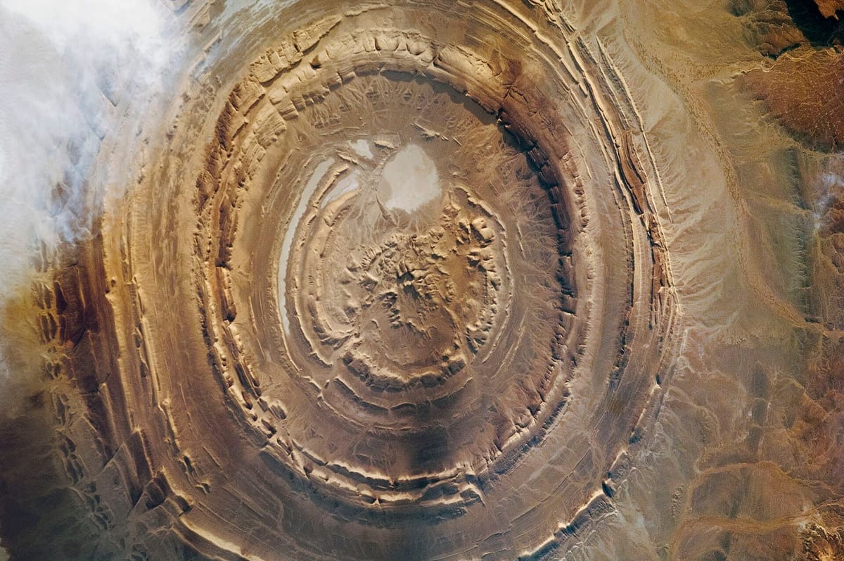 Struktur Richat (Mata Sahara) dilihat dari luar angkasa