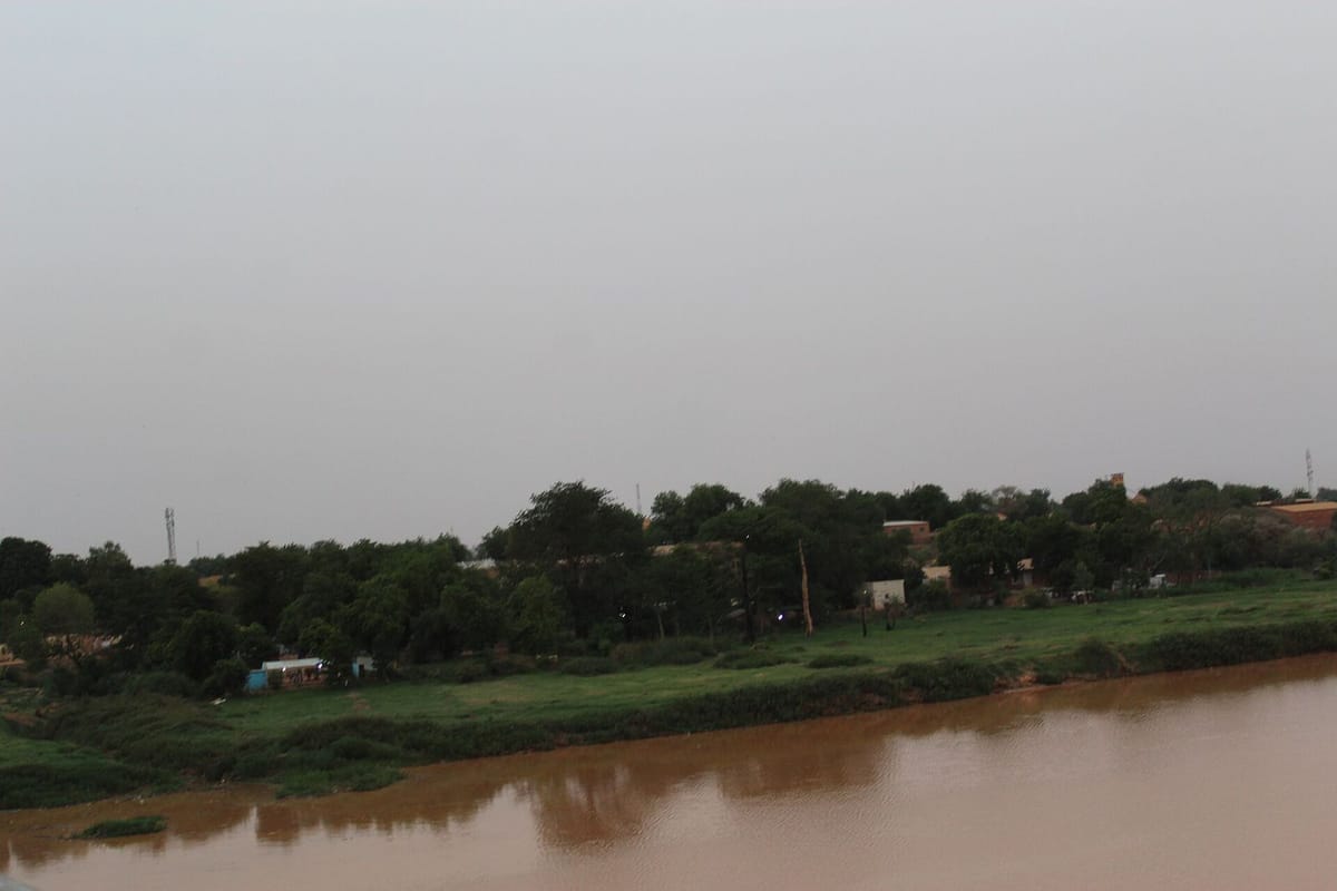 Sungai Niger di tepi Niamey